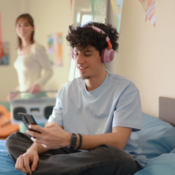 Article 2 - How Neobanks Are Changing the Game for Gen Z and Millennials